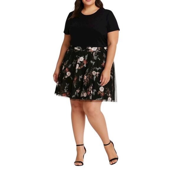 Torrid Women's Skirt Black Red Floral Tulle Mesh Overlay Skater Full Size 1X - Picture 9 of 9